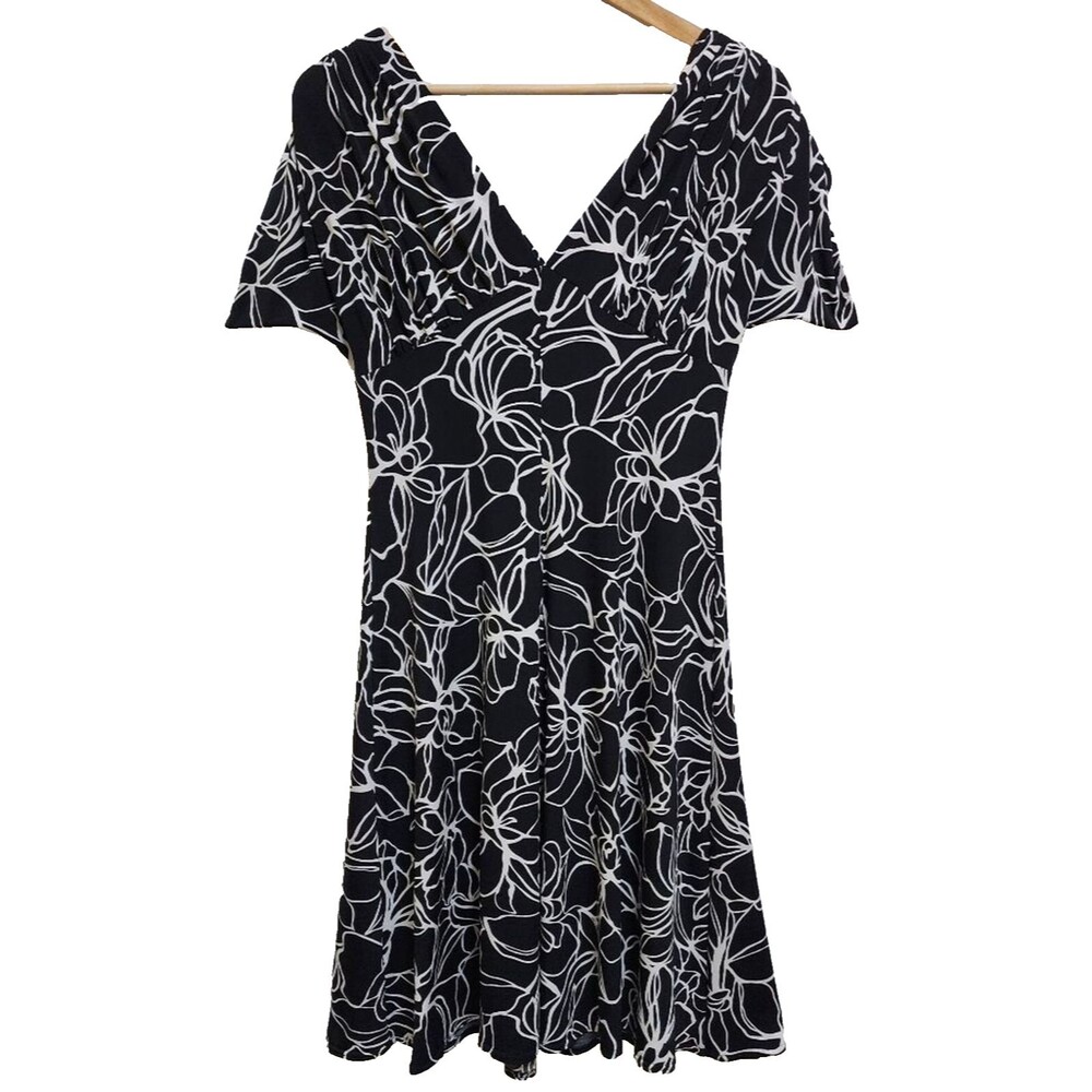 Scarlett Black White Floral V Neck Flare Midi Ruched Short Slv Dress Sz 8 Casual